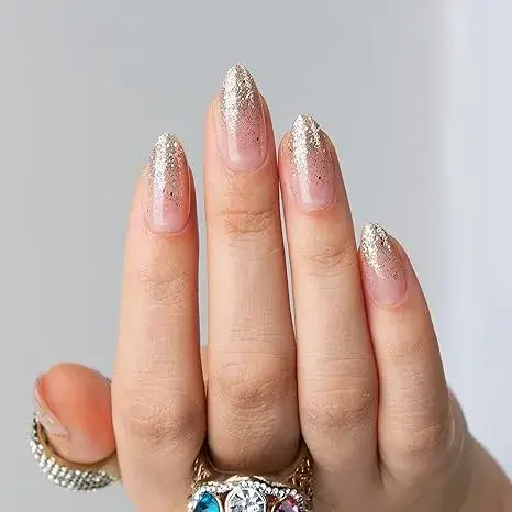 Buy Polychrome&air Press-On Nails in Medium Almond shape Online on Amazon in USA